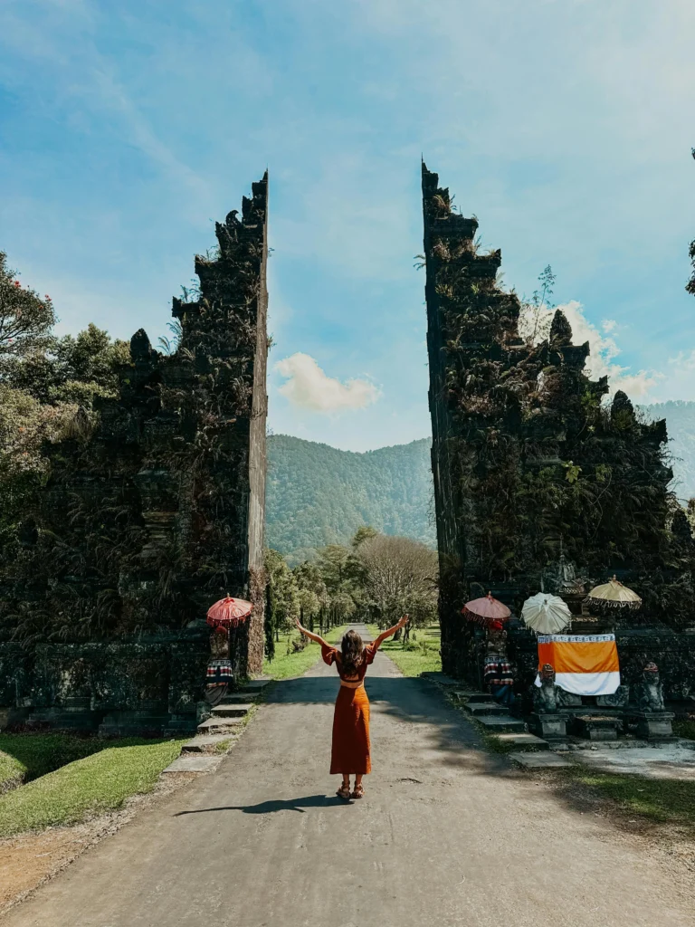 gate-to-heaven