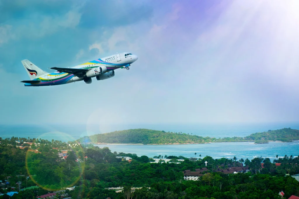 airplane-soaring-over-koh-samui