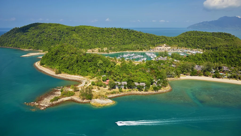 rebak-Island-resort-marina